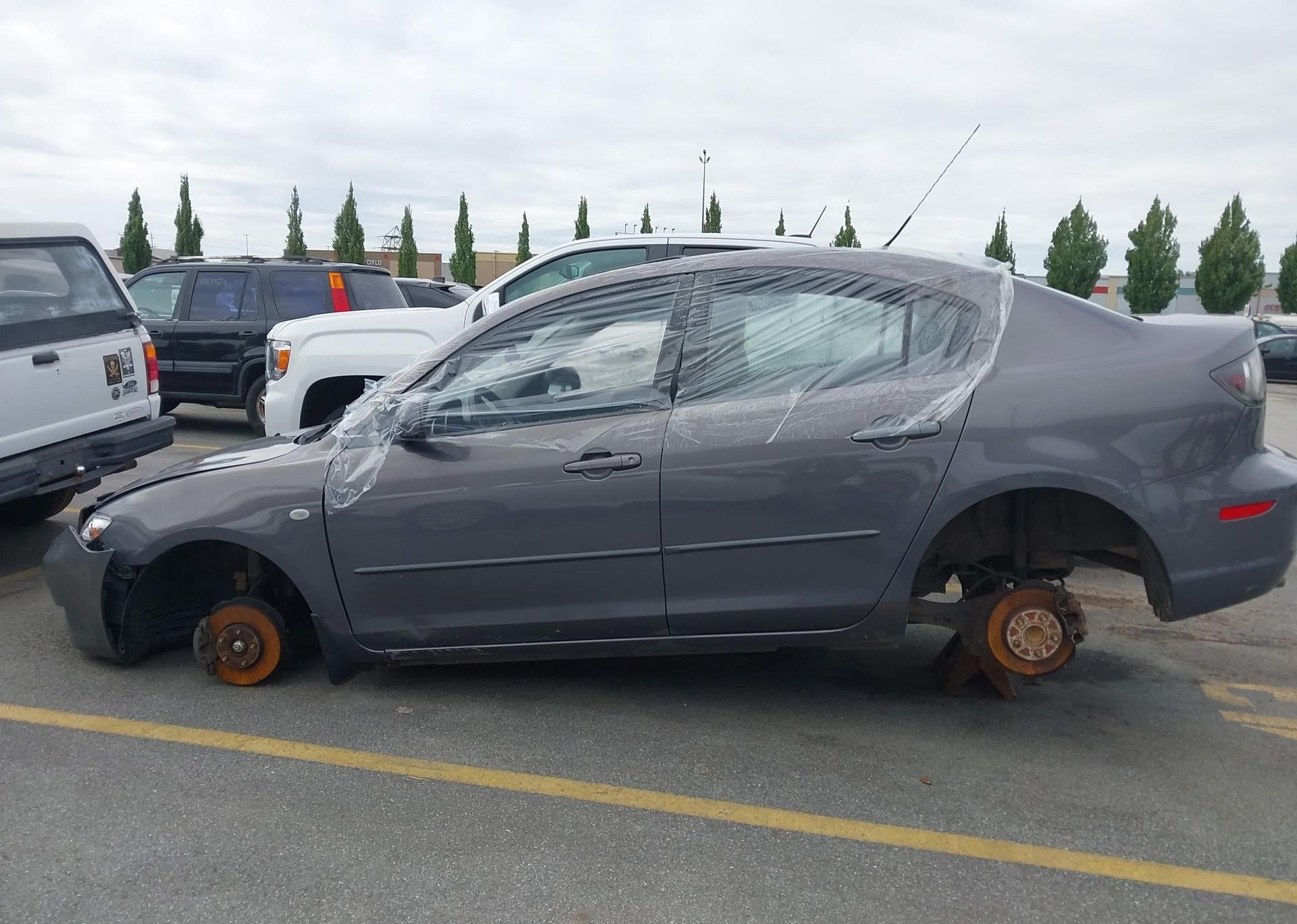 2007 MAZDA 3 I