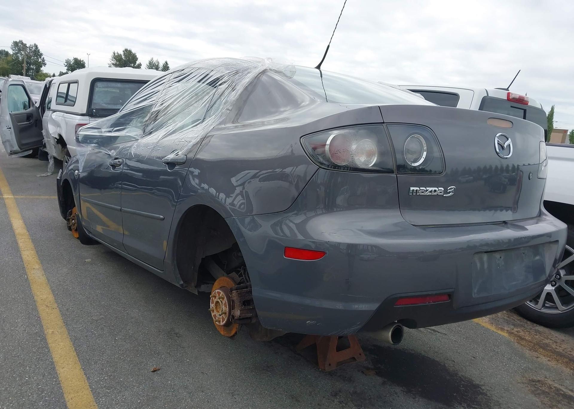 2007 MAZDA 3 I