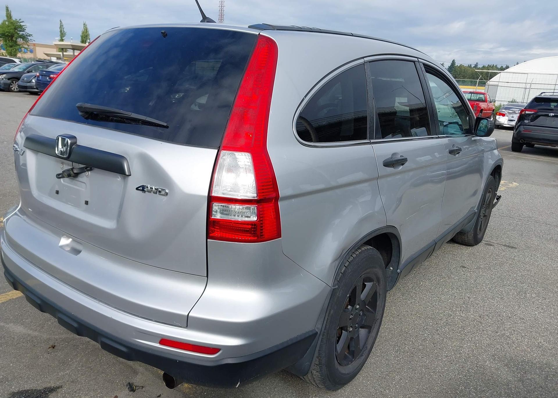 2011 HONDA CR-V LX