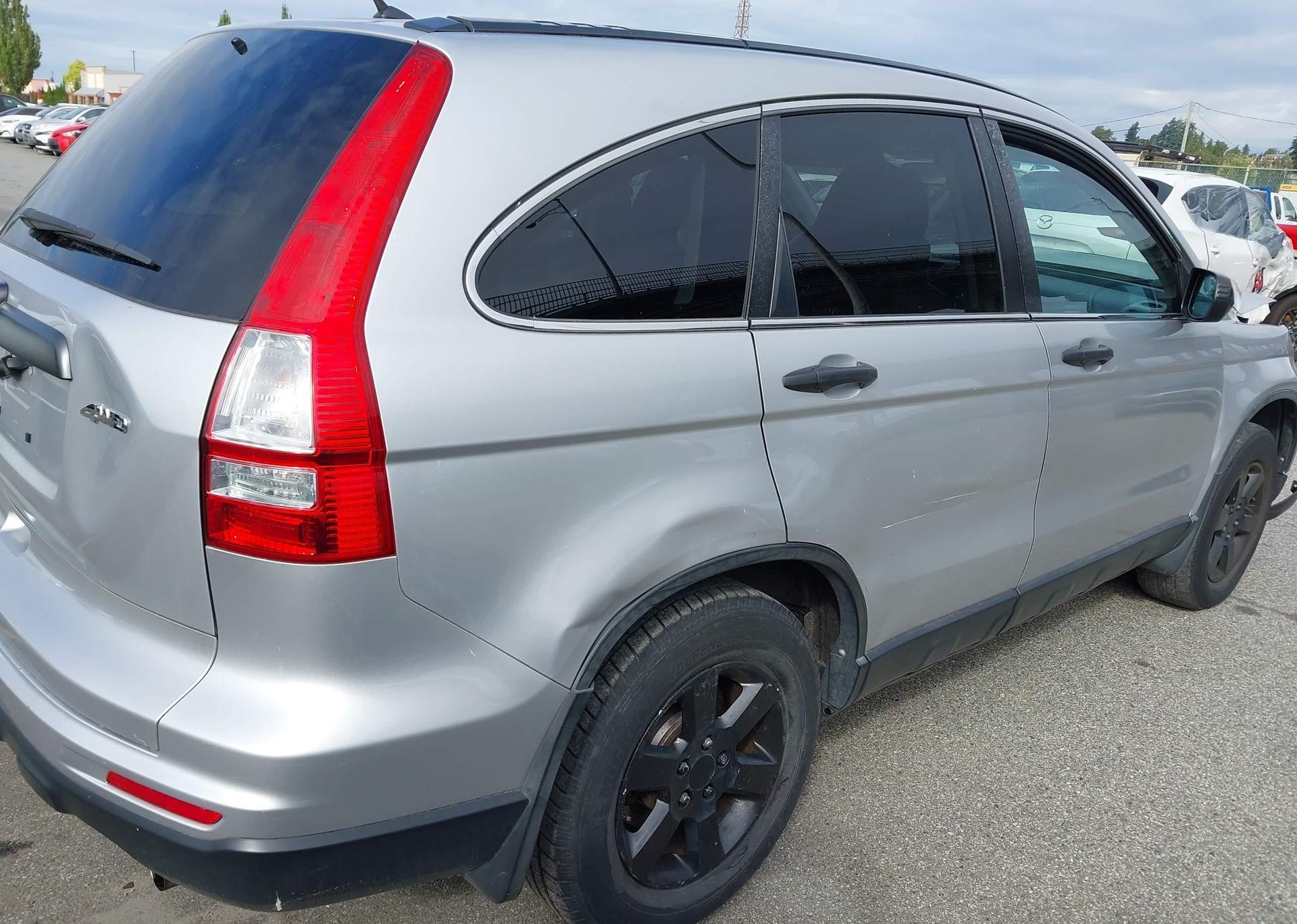 2011 HONDA CR-V LX