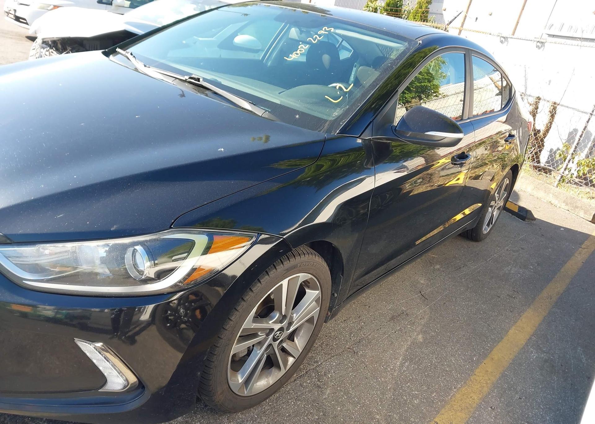 2017 HYUNDAI ELANTRA SE