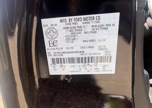 2010 FORD ESCAPE LIMITED