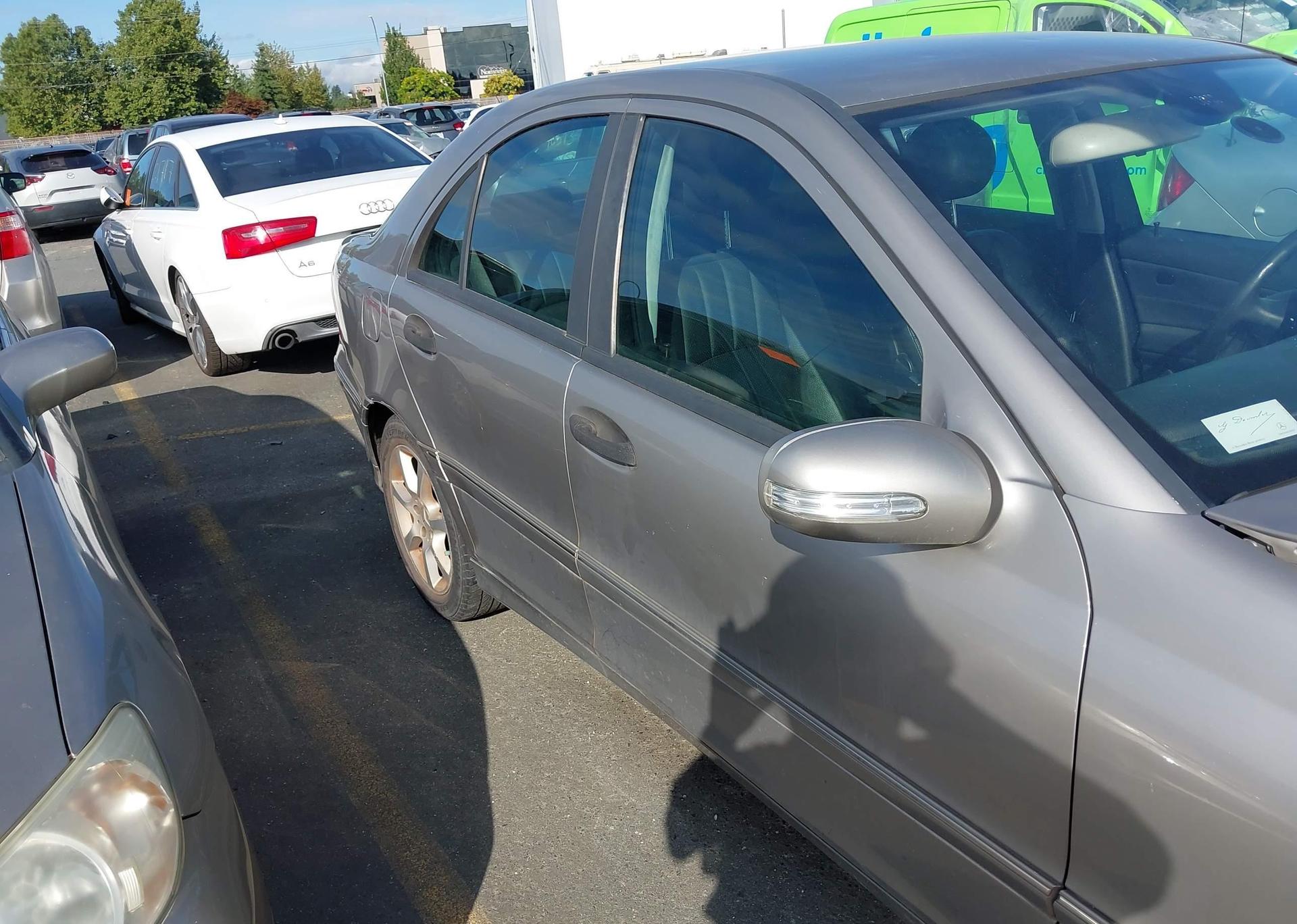 2005 MERCEDES-BENZ C 230K SPORT SEDAN