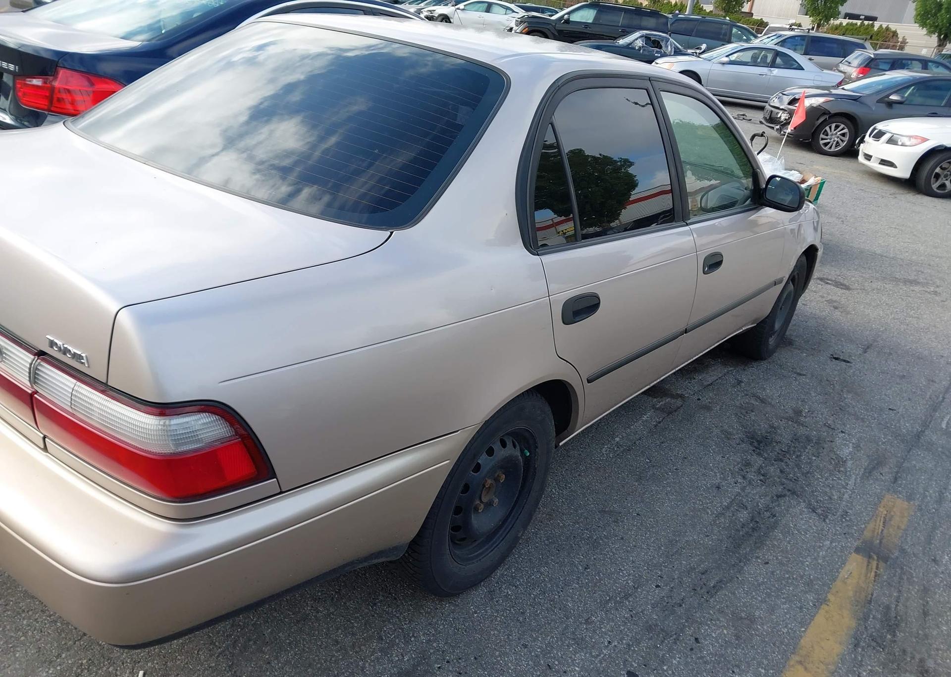 1996 TOYOTA COROLLA DX