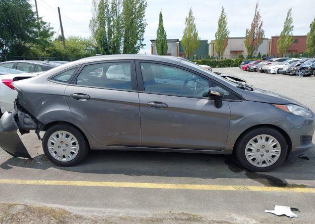 2014 FORD FIESTA SE