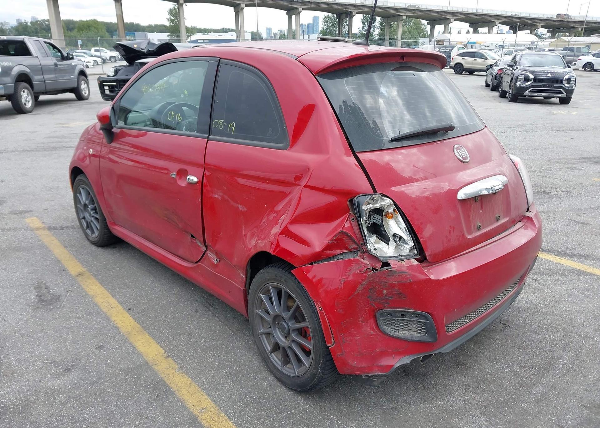 2015 FIAT 500