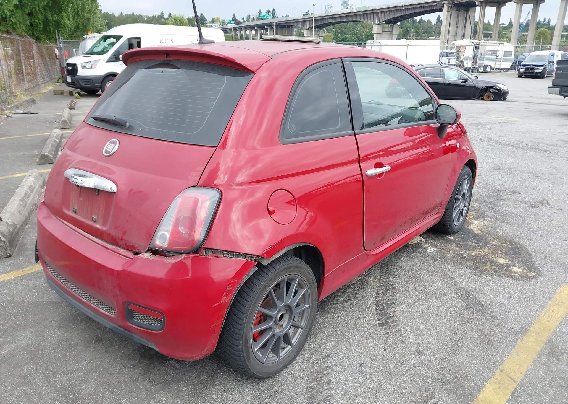 2015 FIAT 500