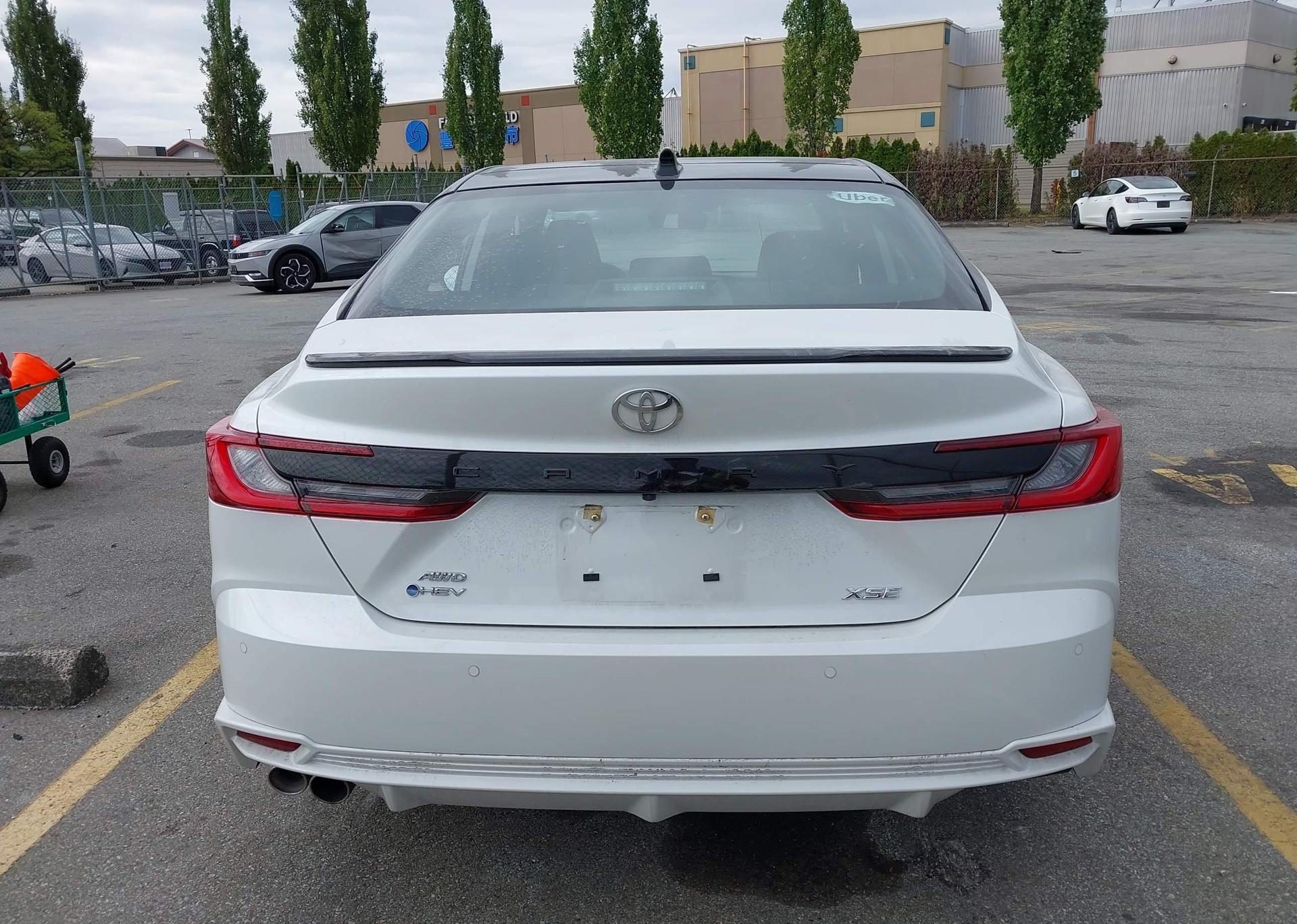 2025 TOYOTA CAMRY