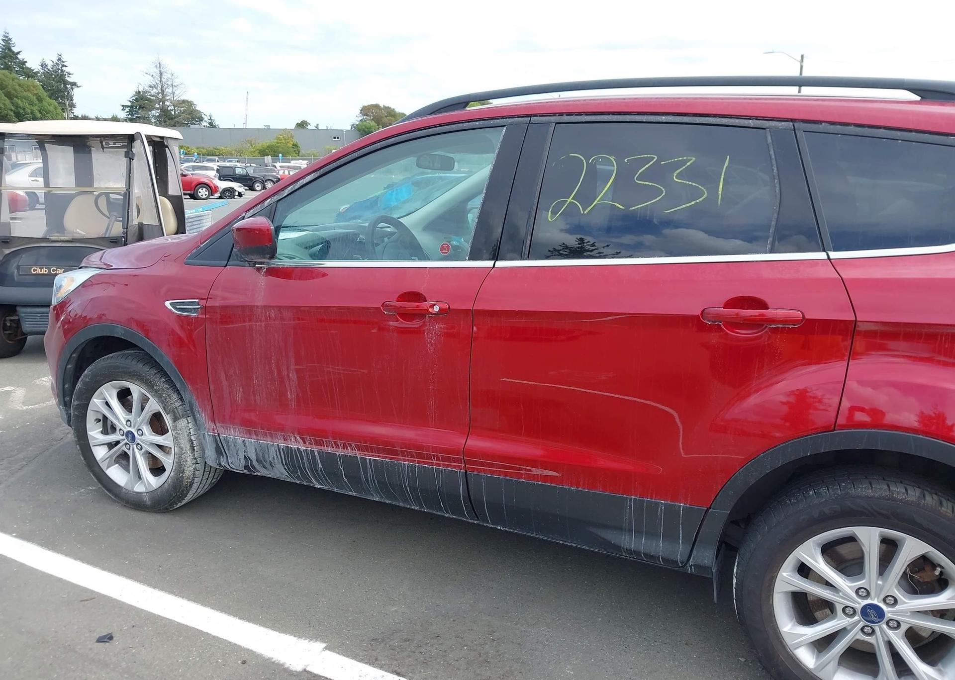 2017 FORD ESCAPE SE