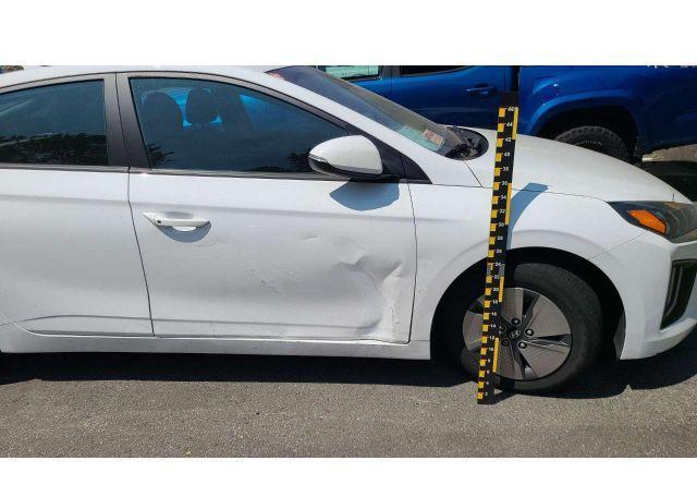 2021 HYUNDAI IONIQ