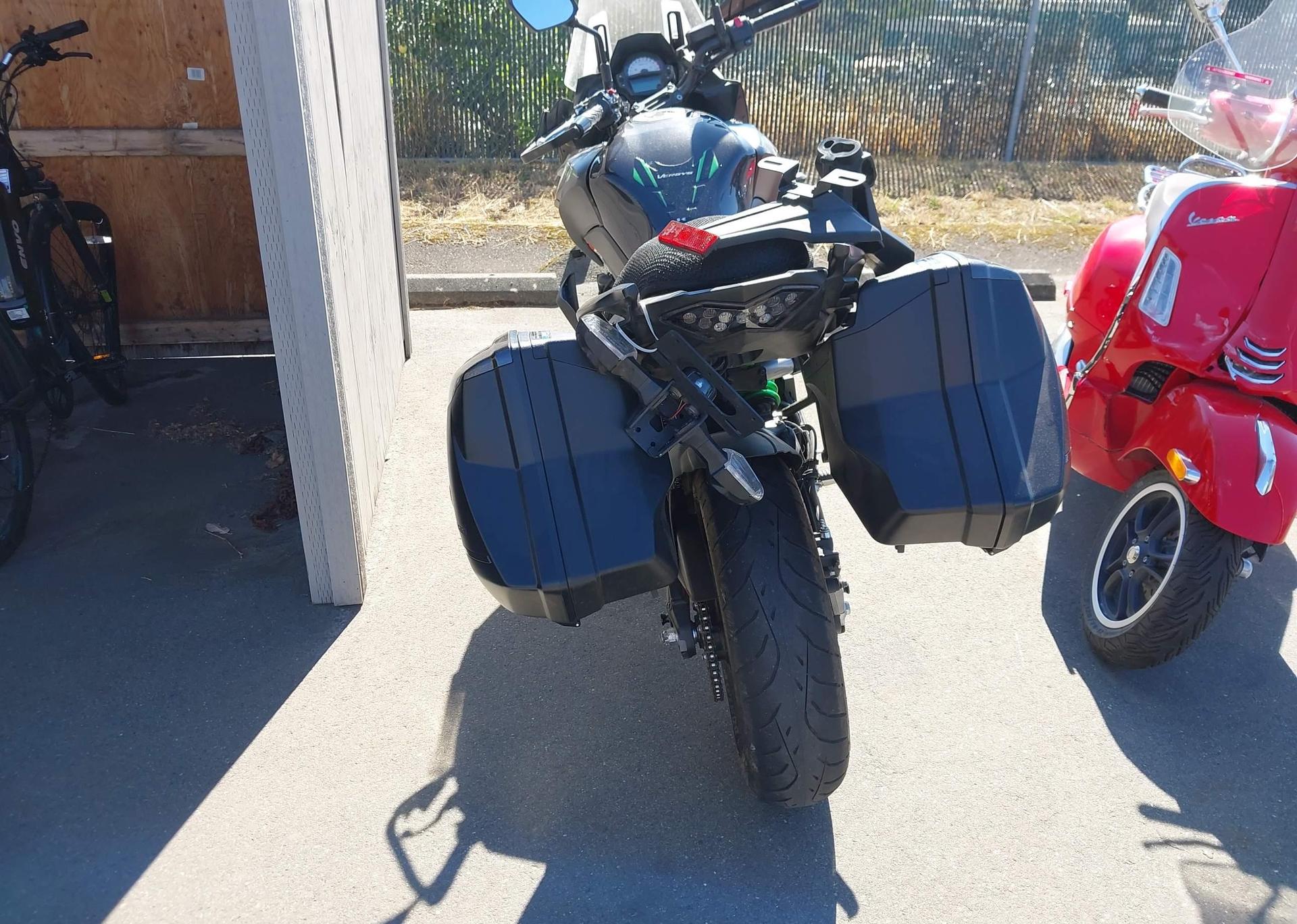 2017 KAWASAKI KLE650 F