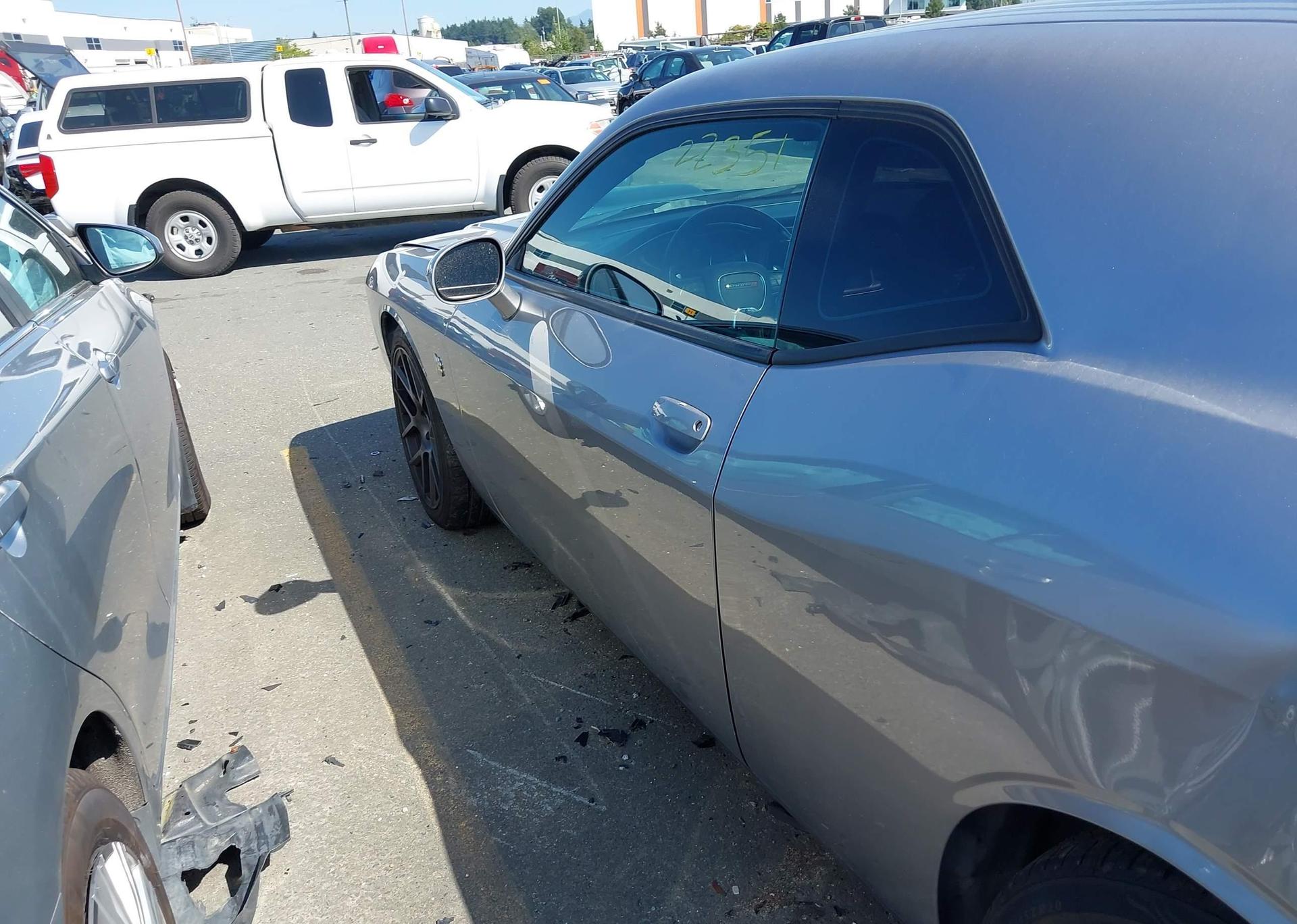 2017 DODGE CHALLENGER R