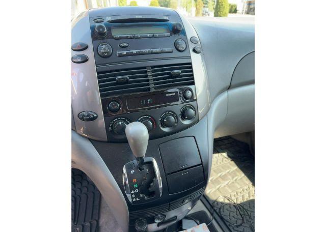 2008 TOYOTA SIENNA CE
