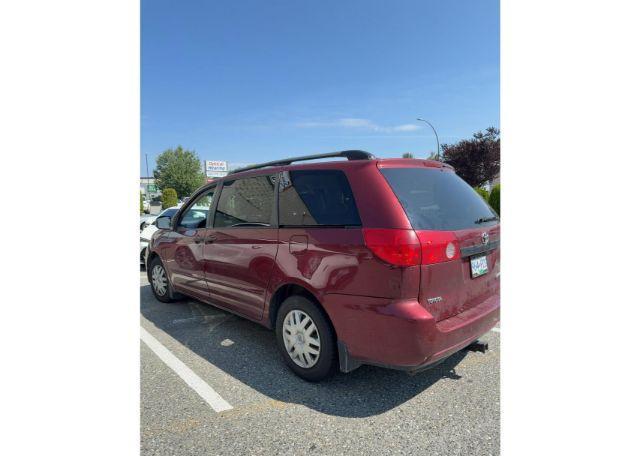 2008 TOYOTA SIENNA CE