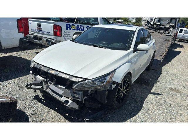 2019 NISSAN ALTIMA SV