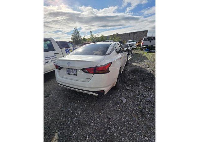 2019 NISSAN ALTIMA SV