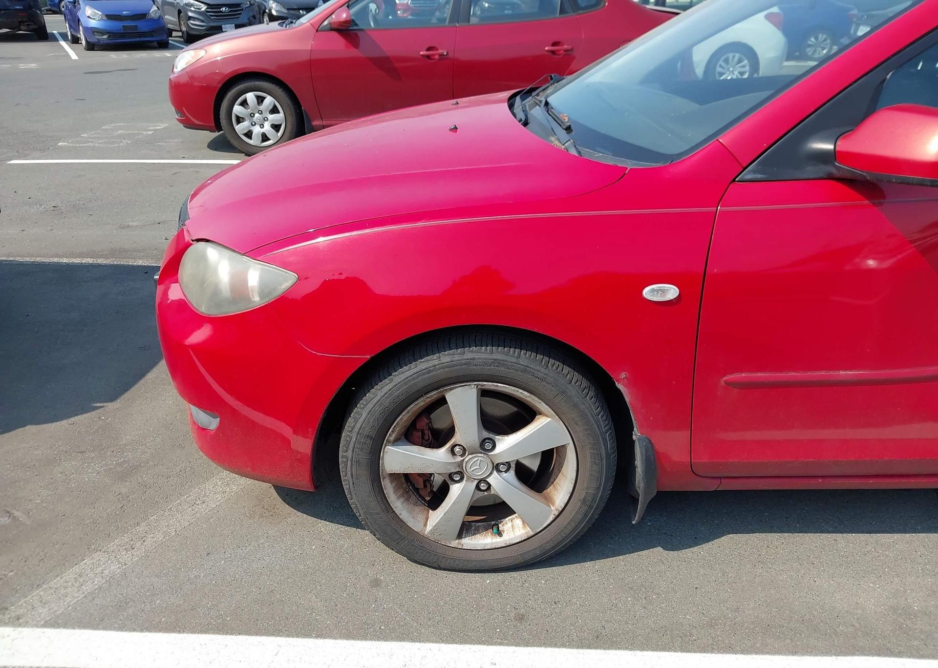 2005 MAZDA 3 S