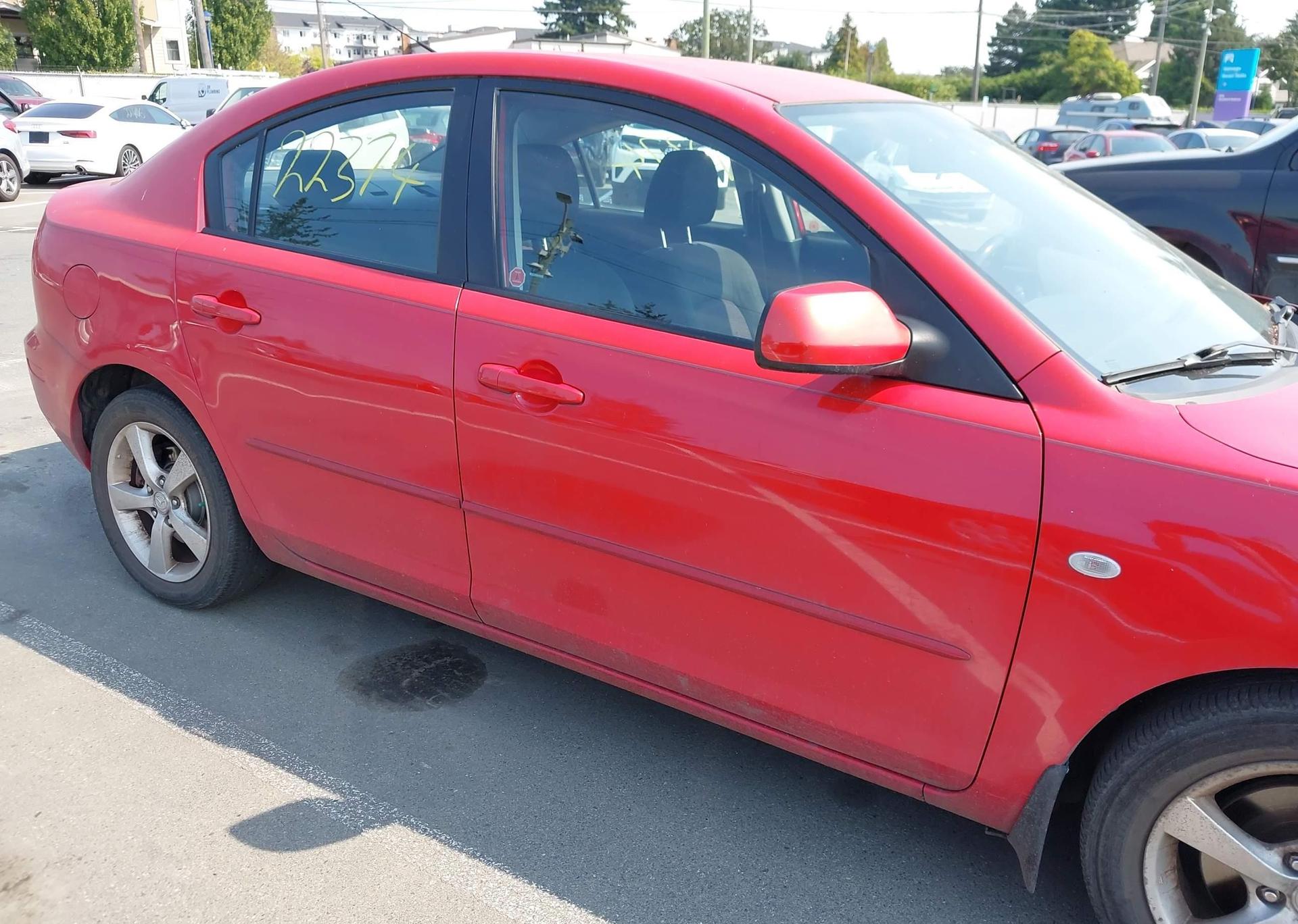 2005 MAZDA 3 S
