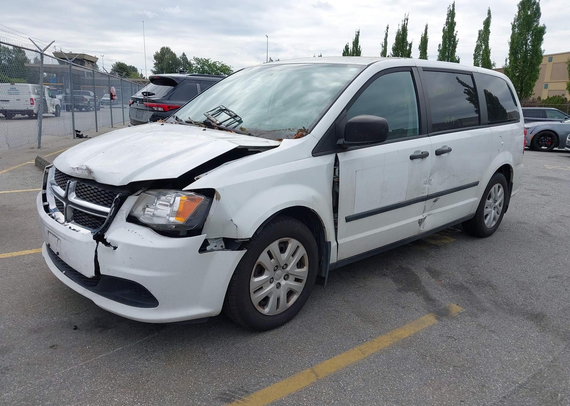 2015 DODGE GRAND CARAVAN SE