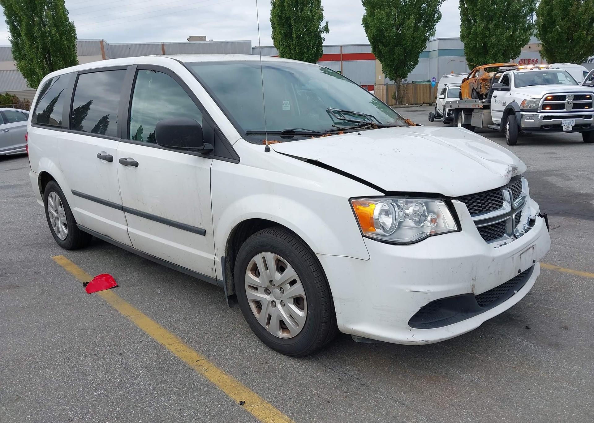 2015 DODGE GRAND CARAVAN SE