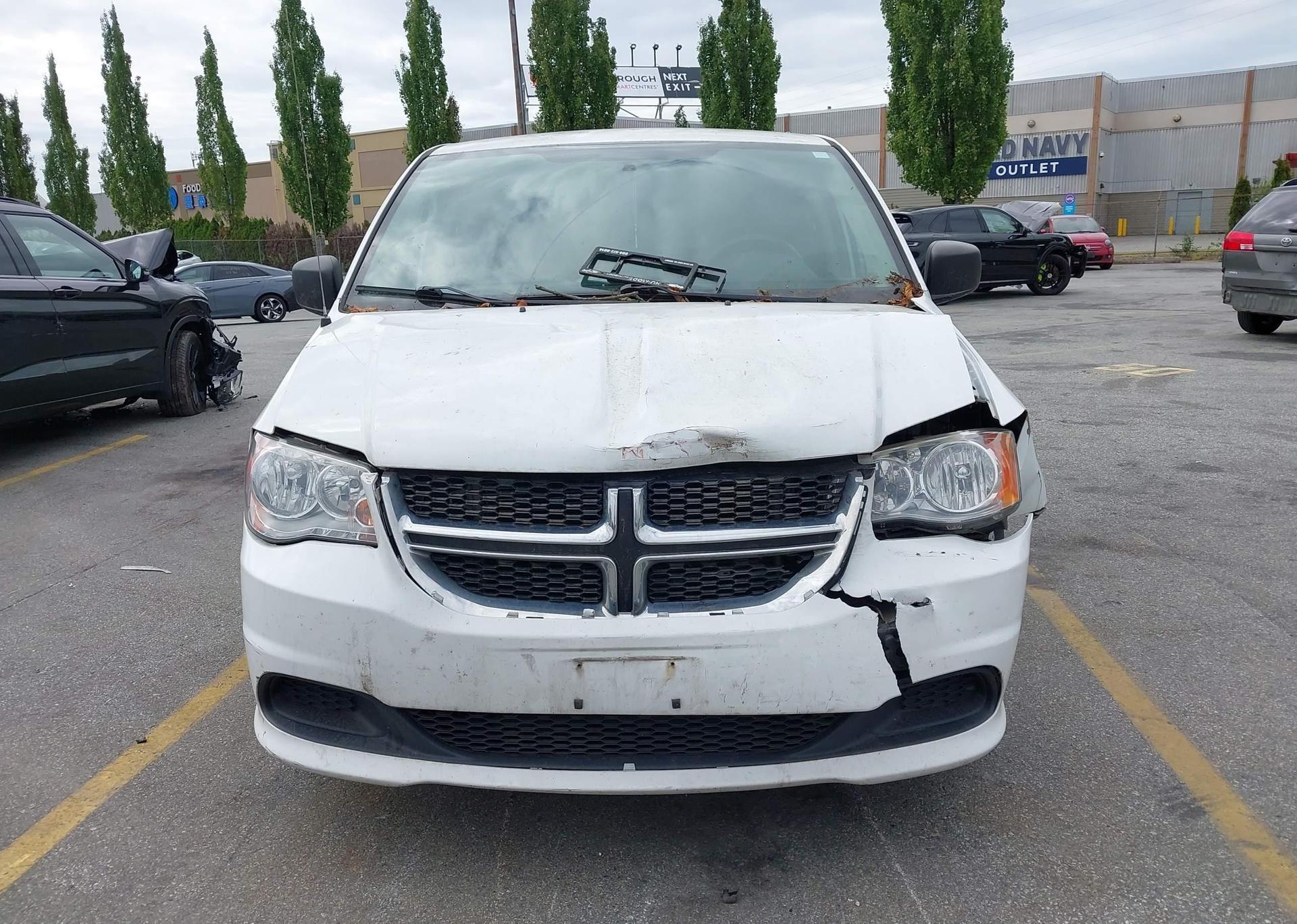 2015 DODGE GRAND CARAVAN SE