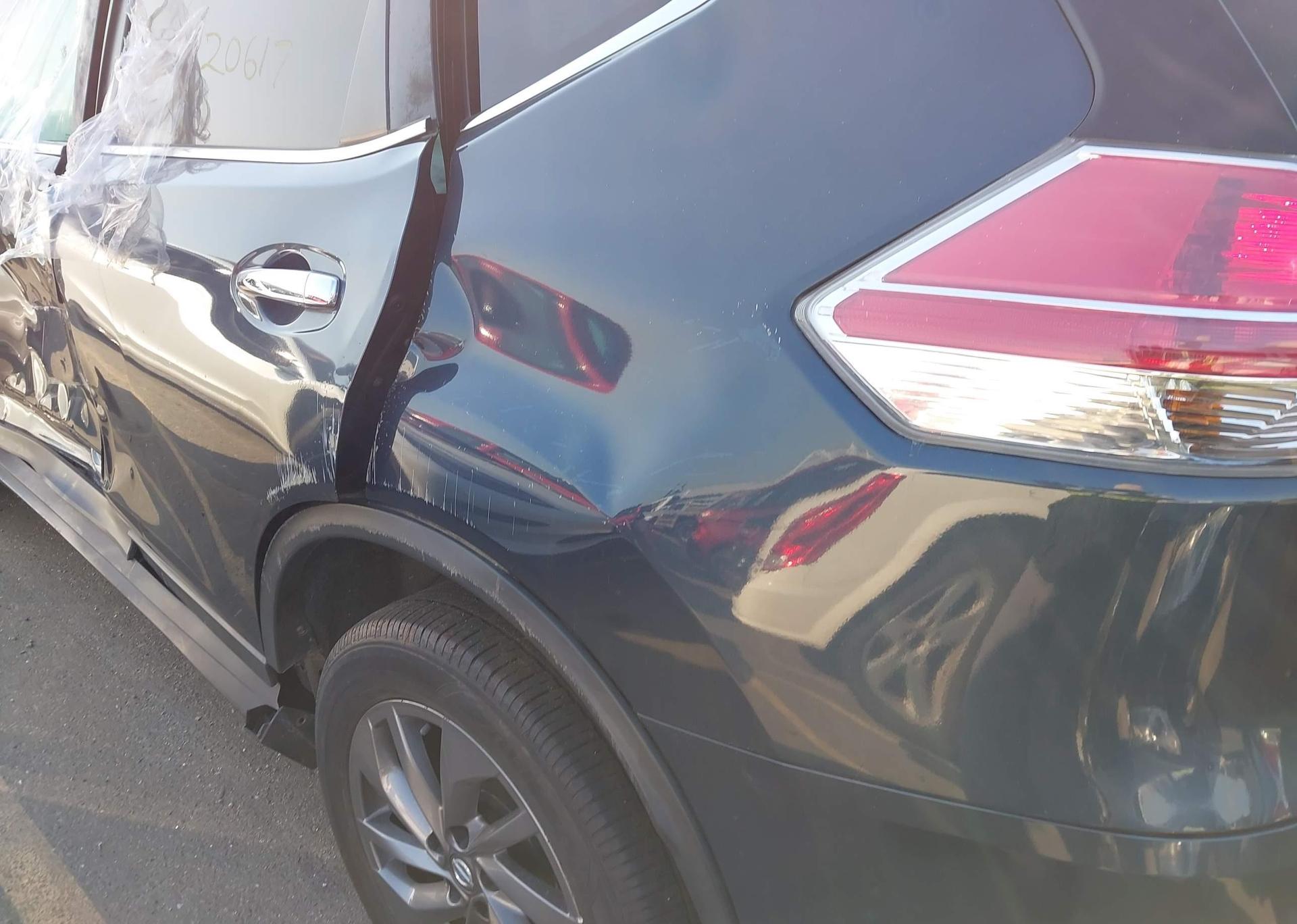 2016 NISSAN ROGUE S