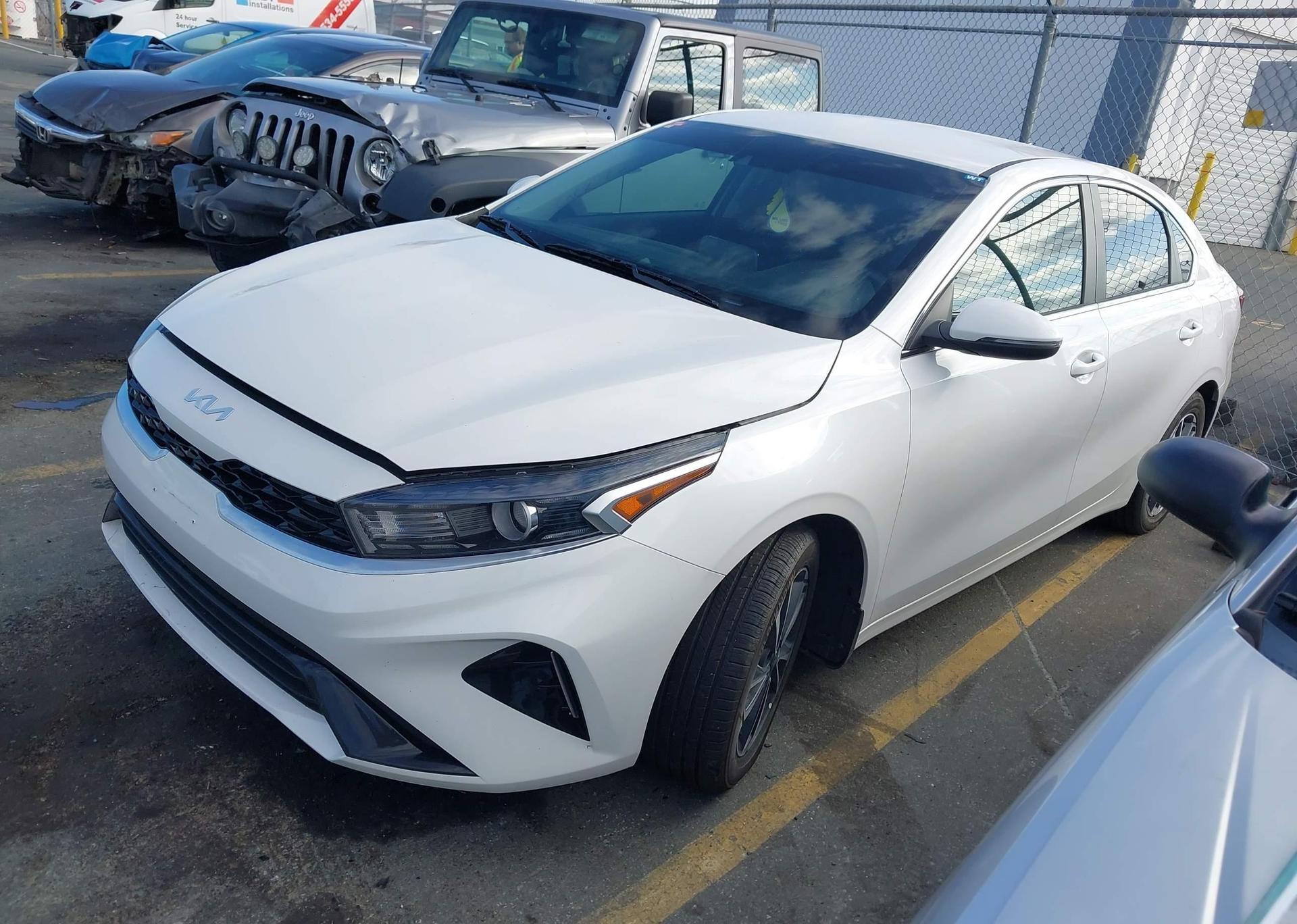 2023 KIA FORTE