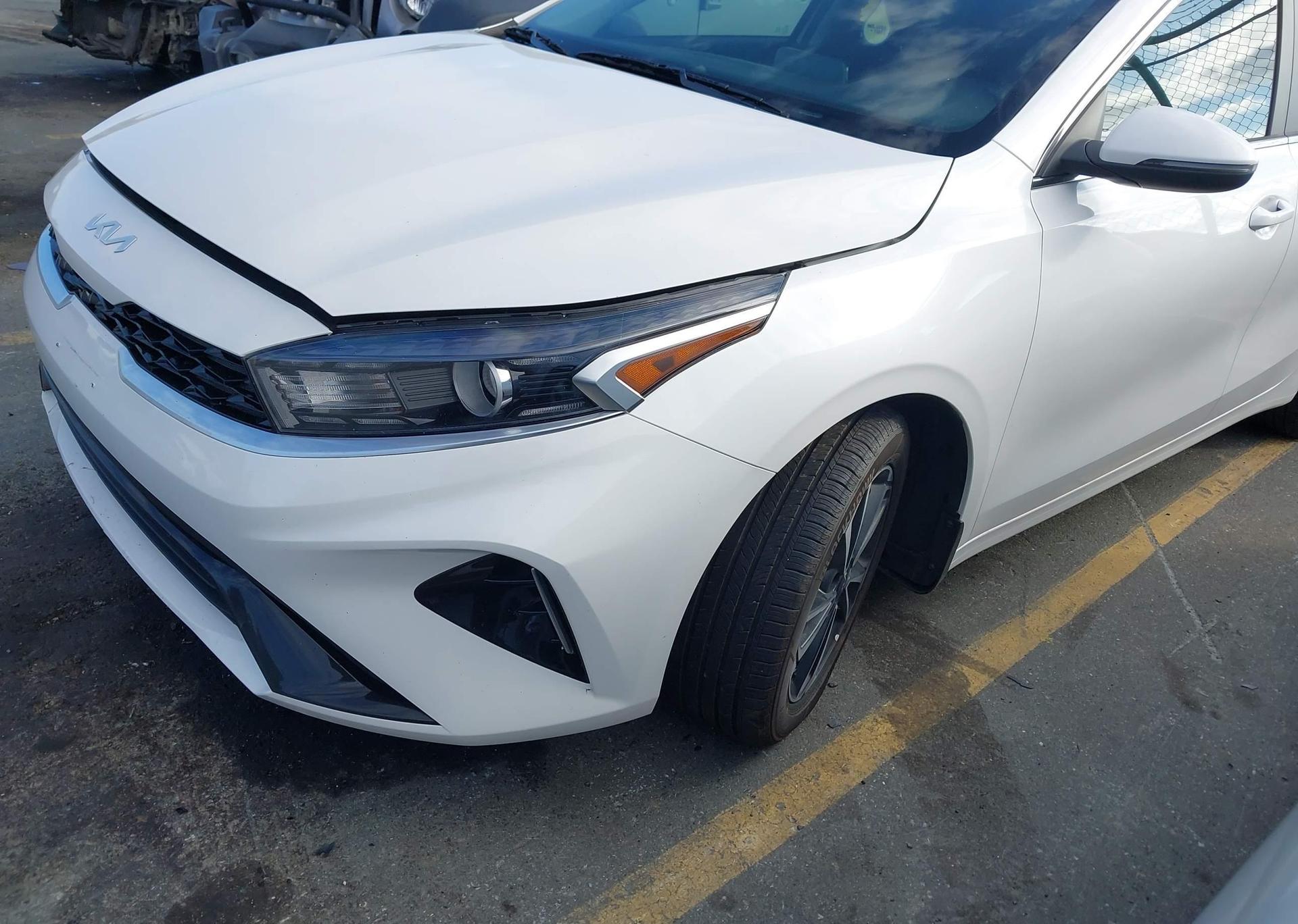 2023 KIA FORTE