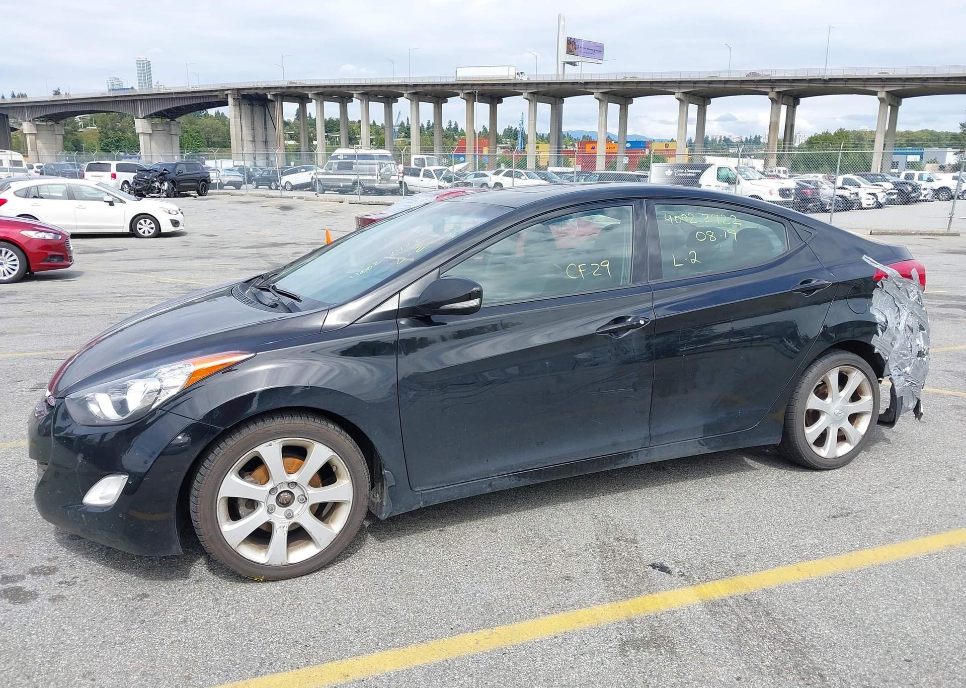 2013 HYUNDAI ELANTRA GLS