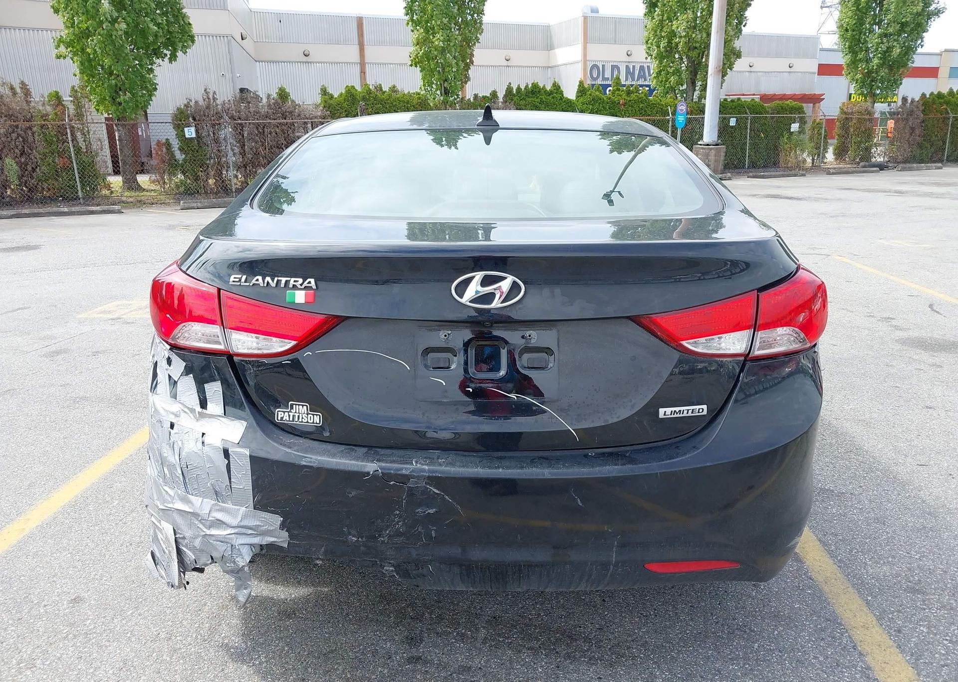 2013 HYUNDAI ELANTRA GLS