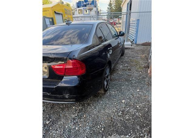 2009 BMW 323I