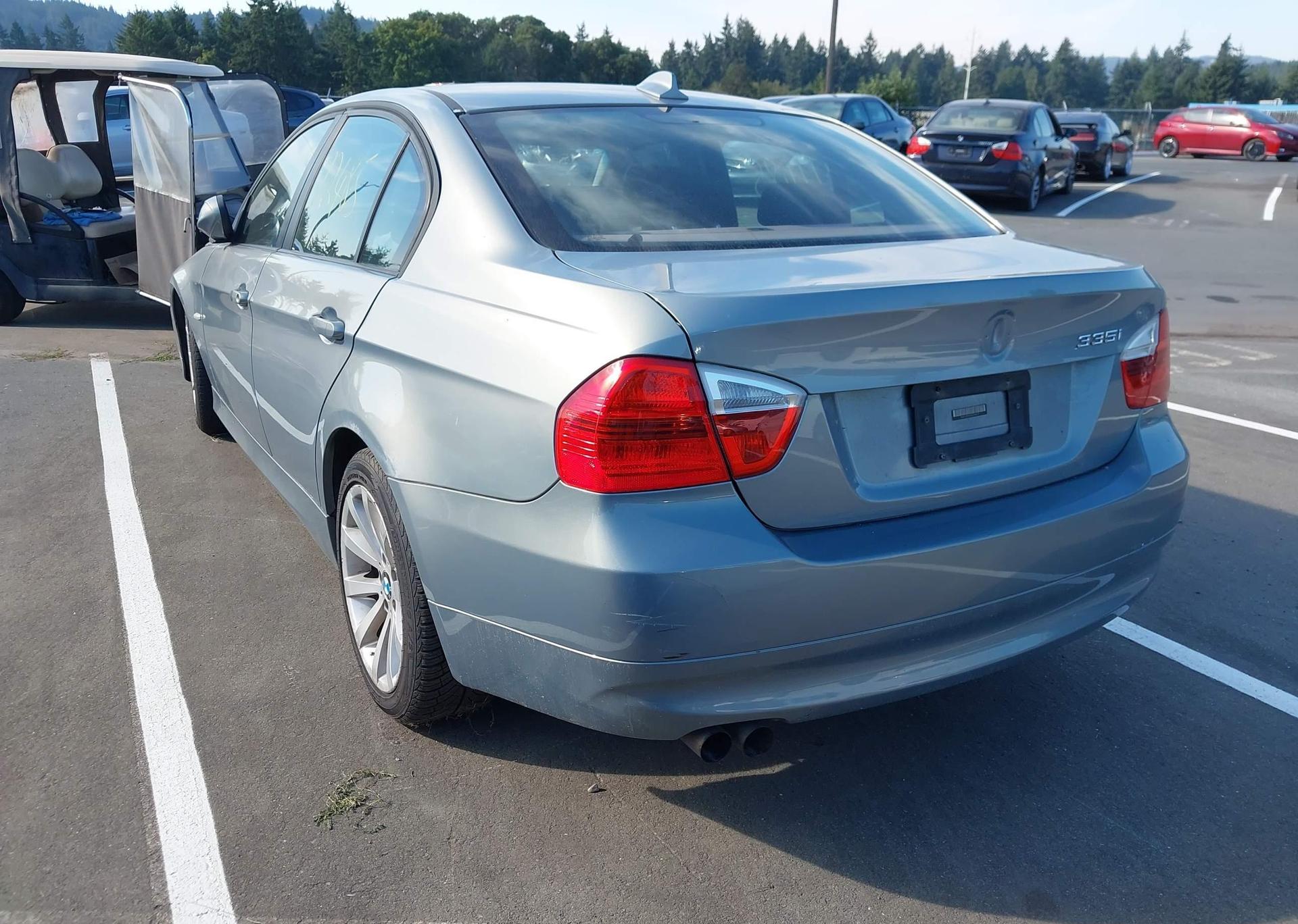 2006 BMW 325I