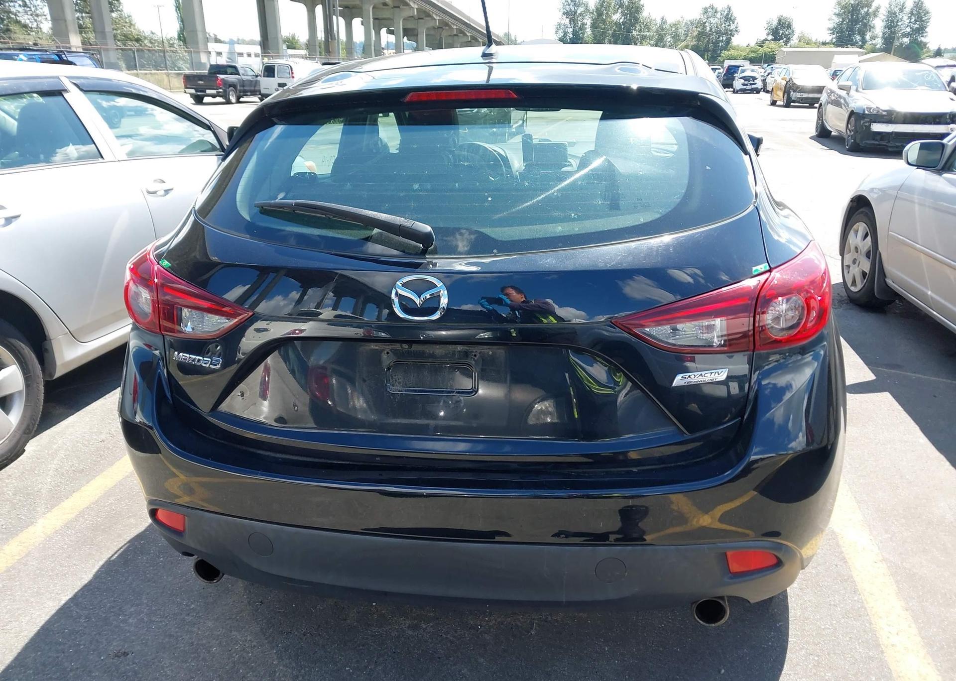 2016 MAZDA 3 TOURING