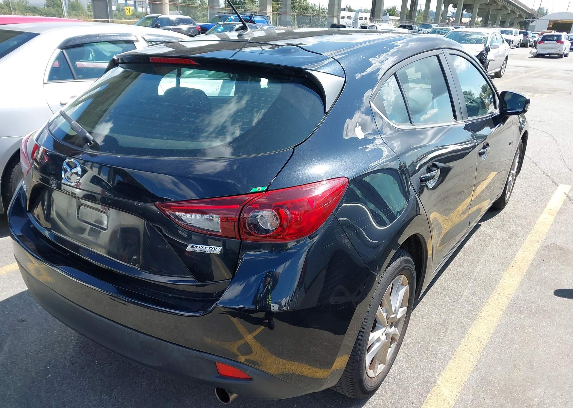 2016 MAZDA 3 TOURING