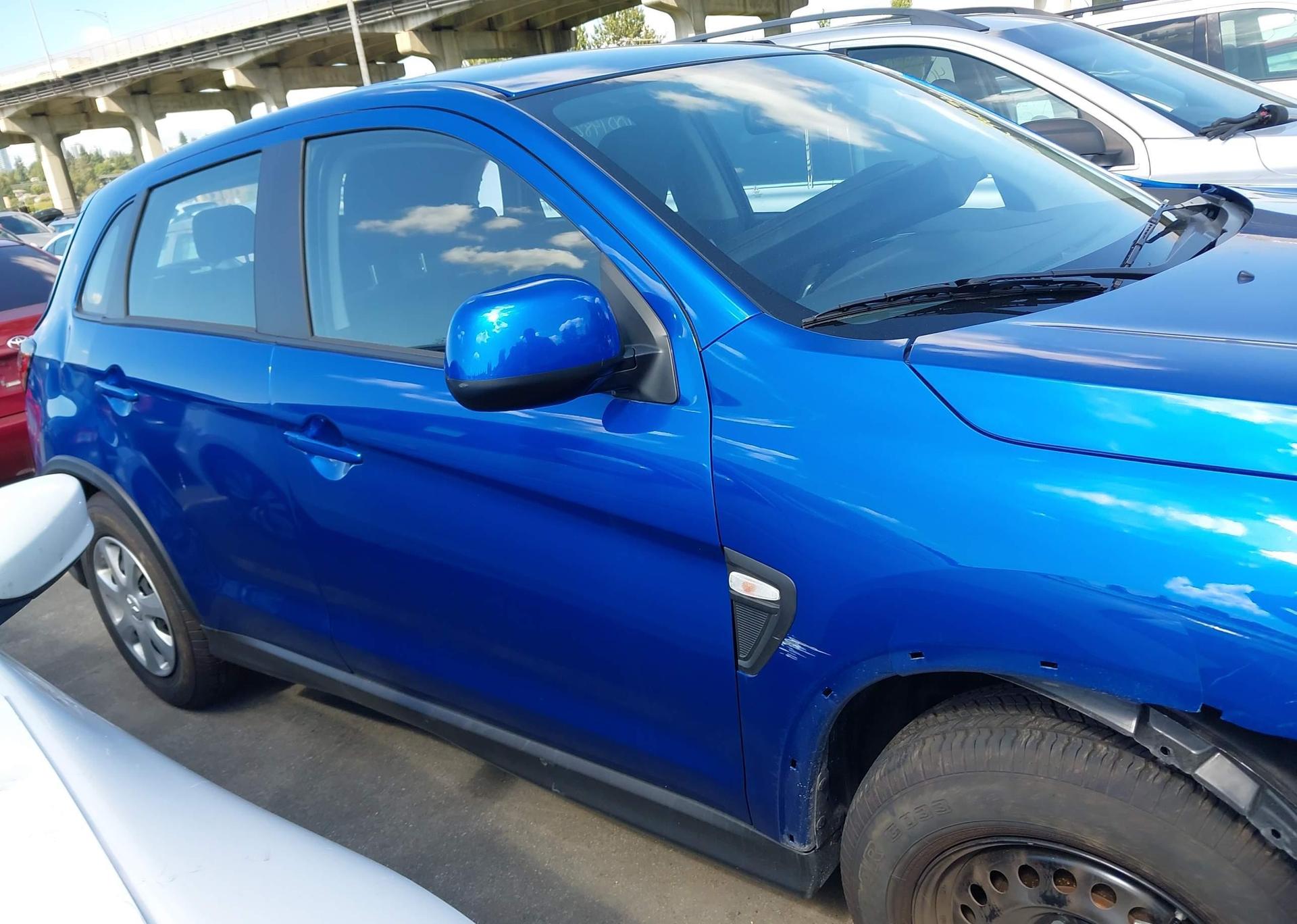2024 MITSUBISHI RVR ES