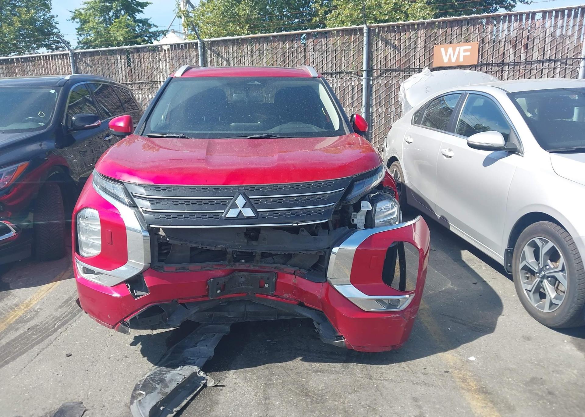 2022 MITSUBISHI OUTLANDER SE