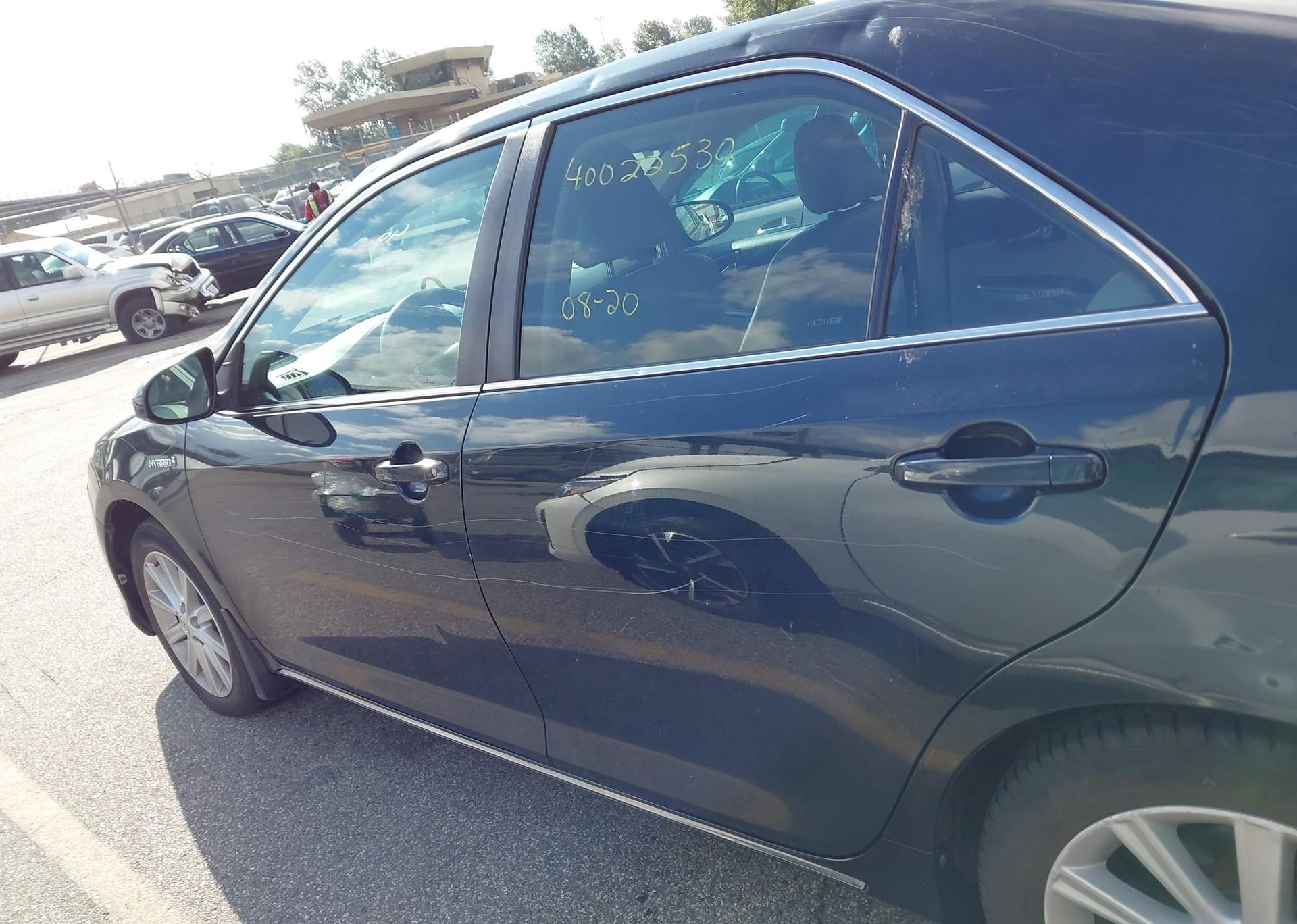 2012 TOYOTA CAMRY
