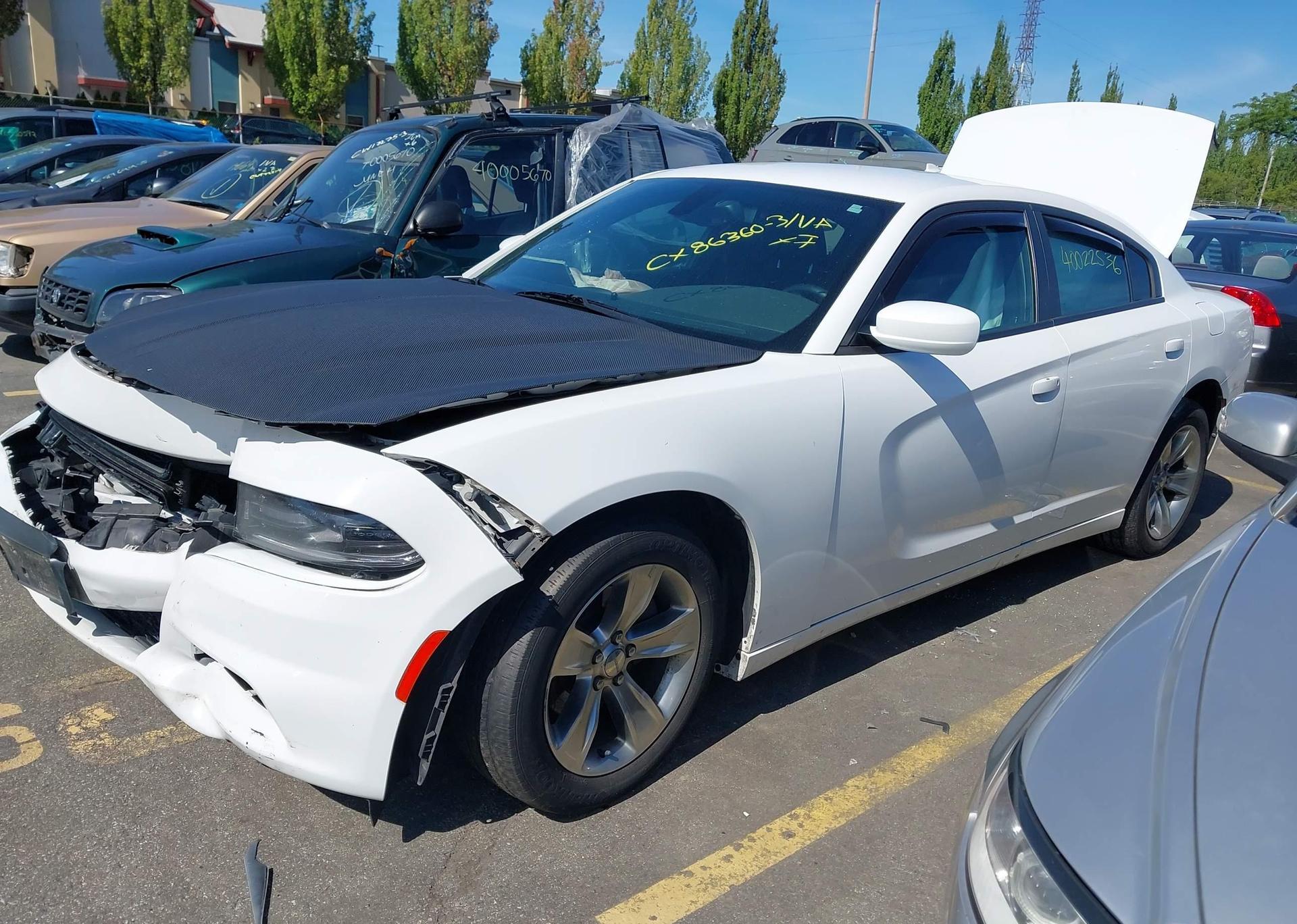 2015 DODGE CHARGER SXT