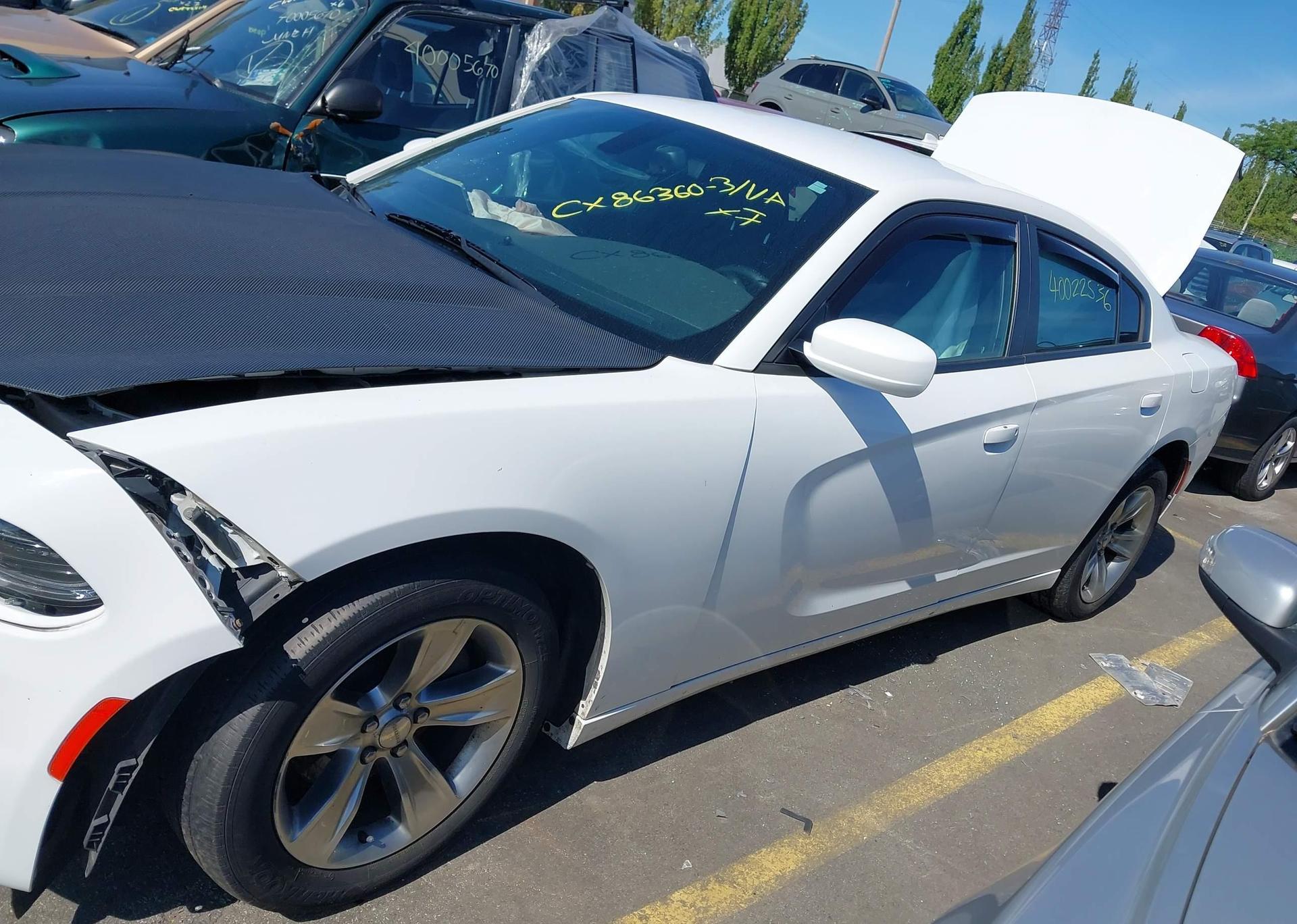 2015 DODGE CHARGER SXT