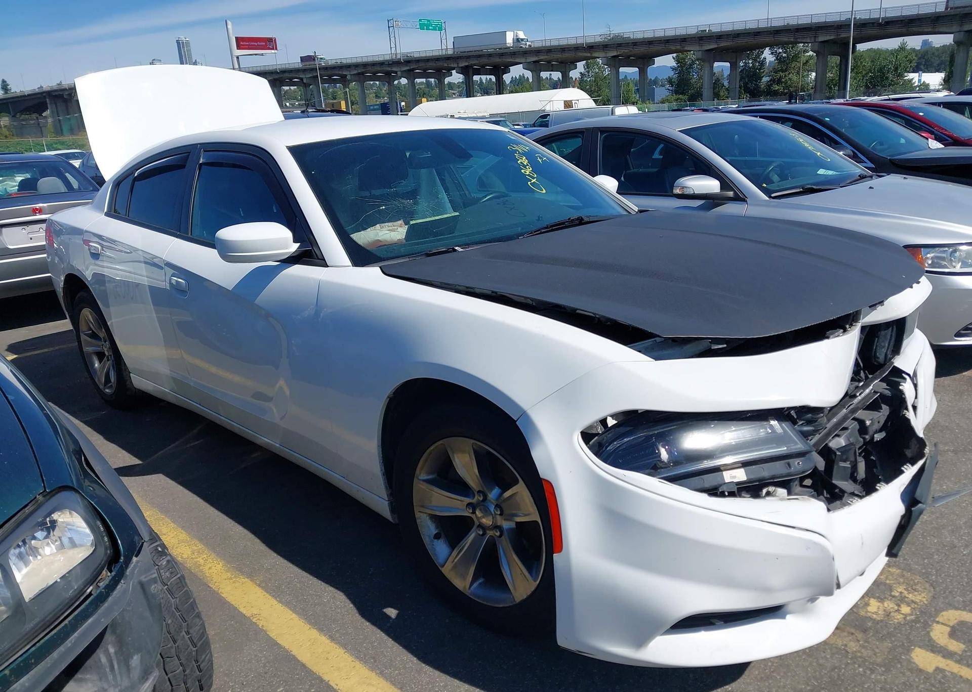 2015 DODGE CHARGER SXT