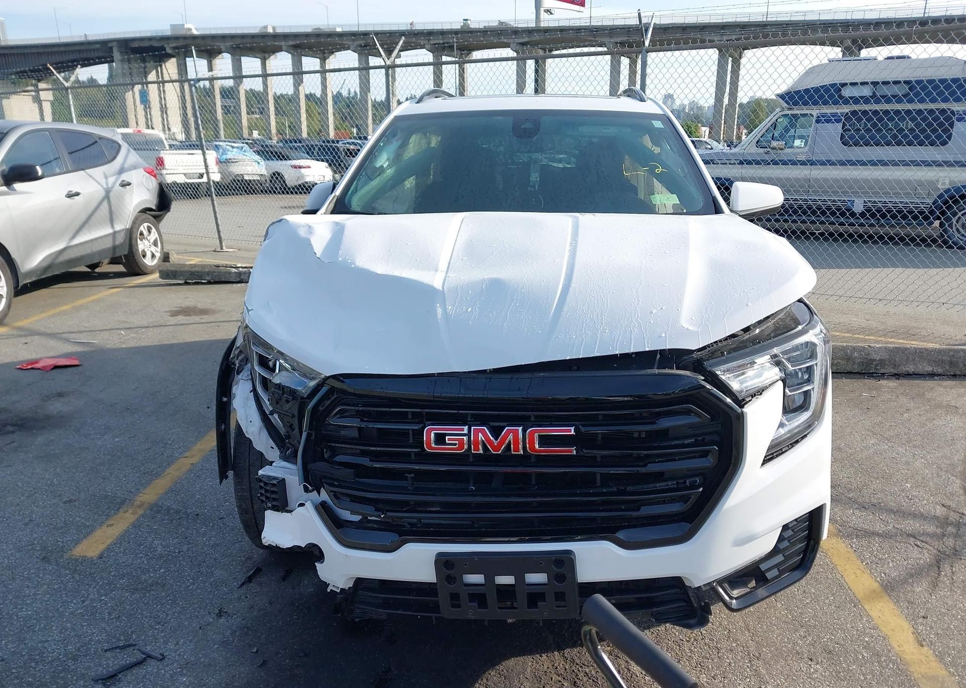 2022 GMC TERRAIN SLE