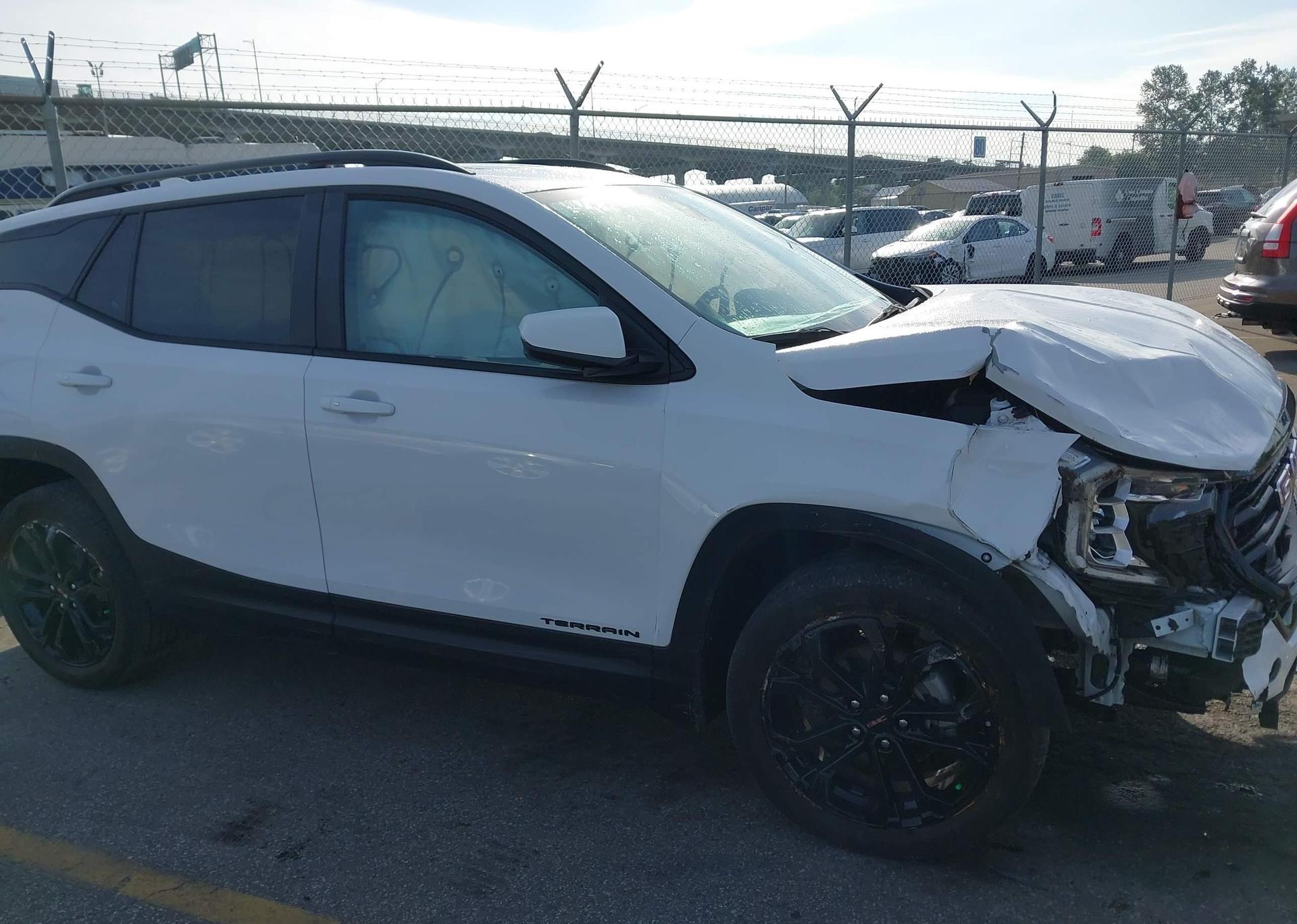 2022 GMC TERRAIN SLE