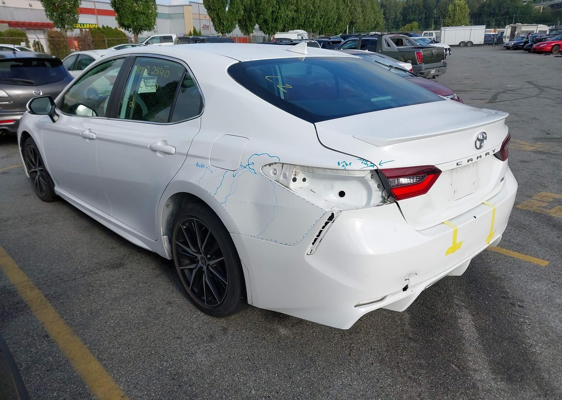 2022 TOYOTA CAMRY