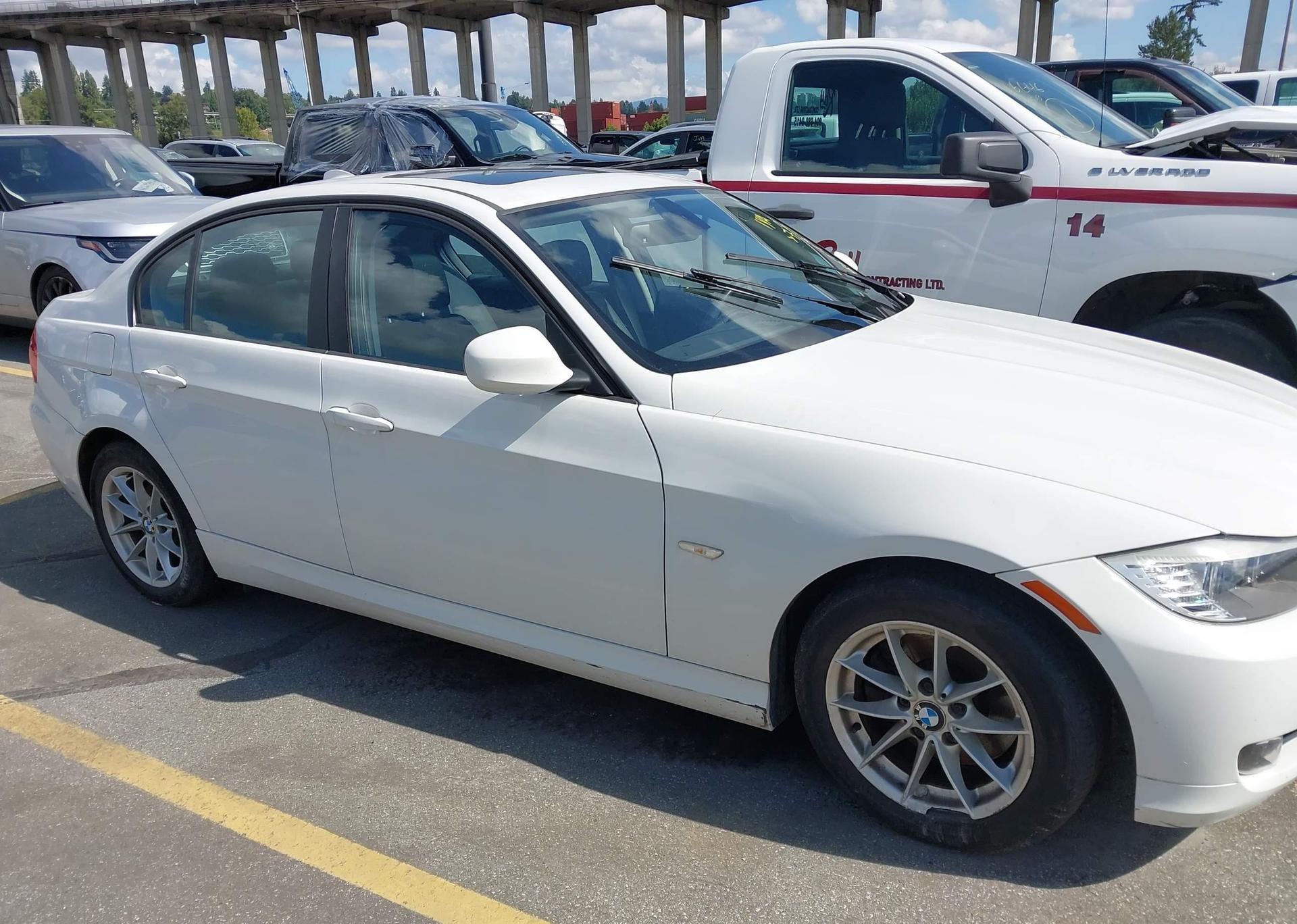 2011 BMW 323 I