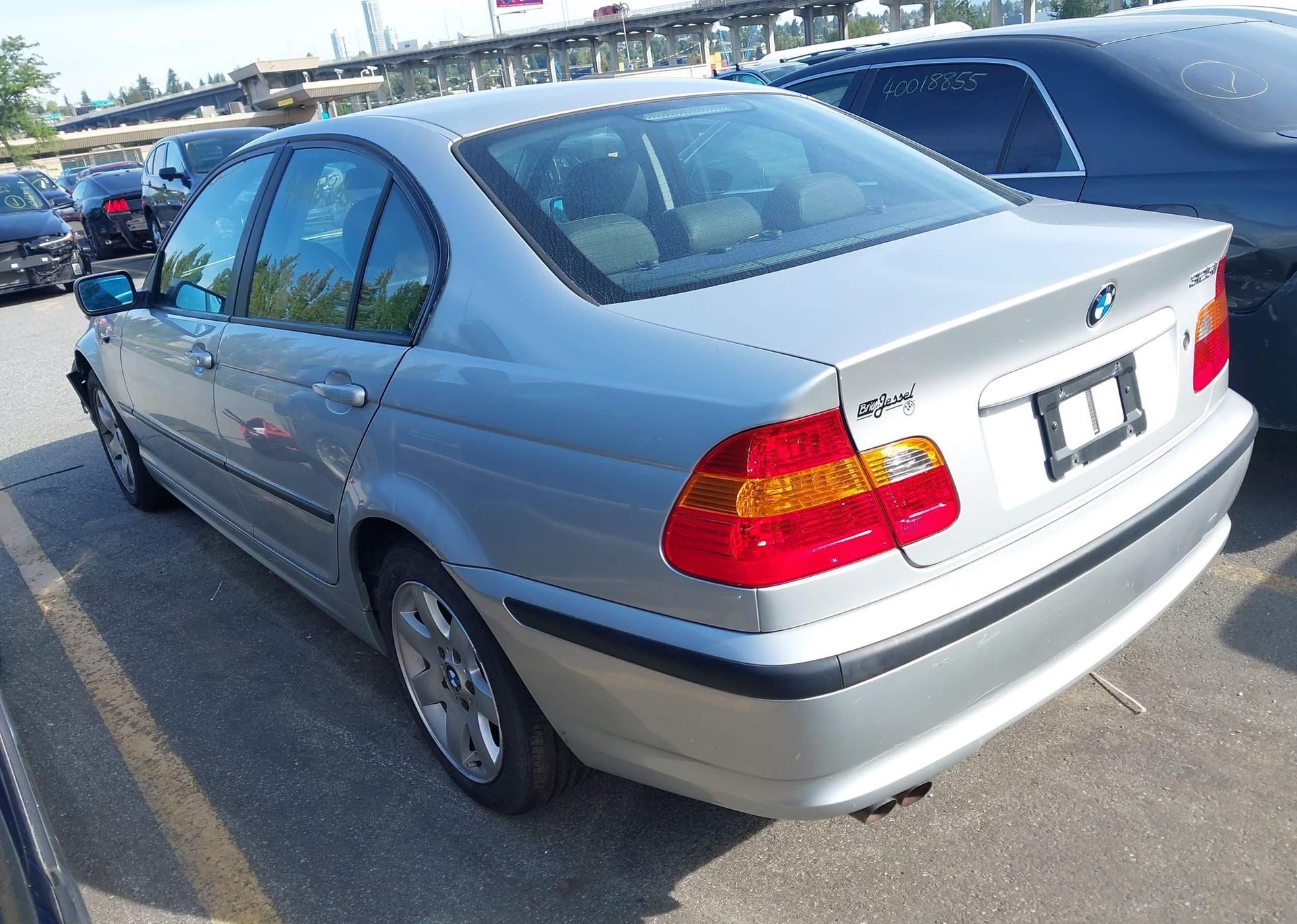 2004 BMW 325 I