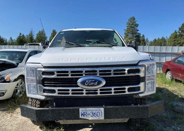 2025 FORD F350