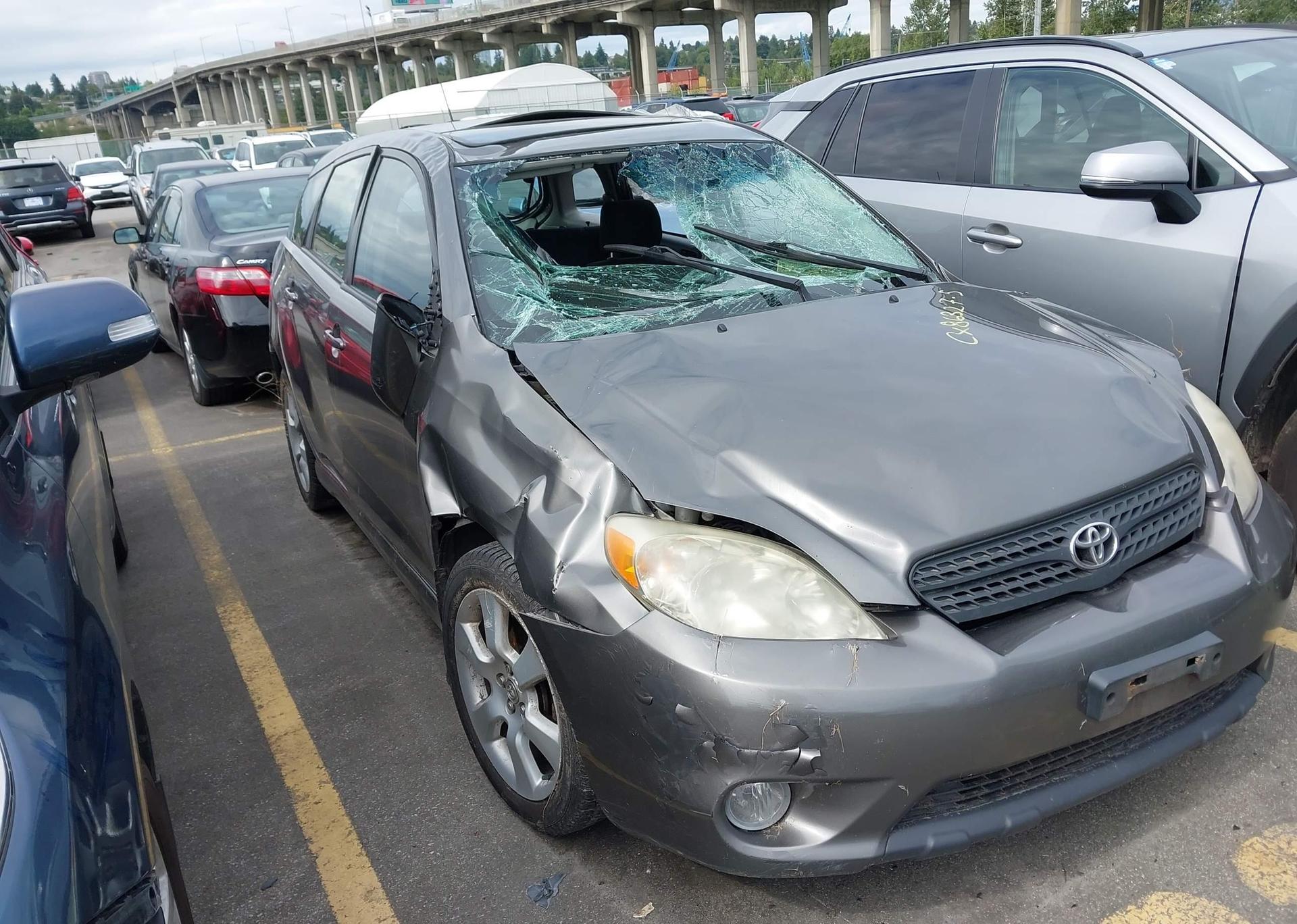 2005 TOYOTA COROLLA MATRIX XR
