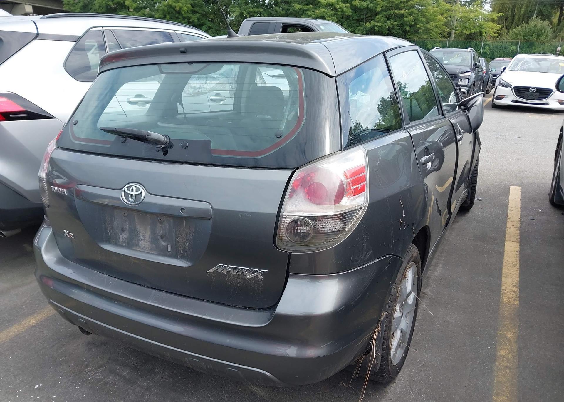 2005 TOYOTA COROLLA MATRIX XR
