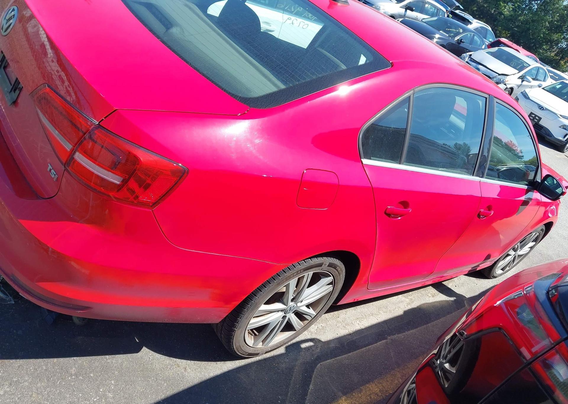 2015 VOLKSWAGEN JETTA SEL