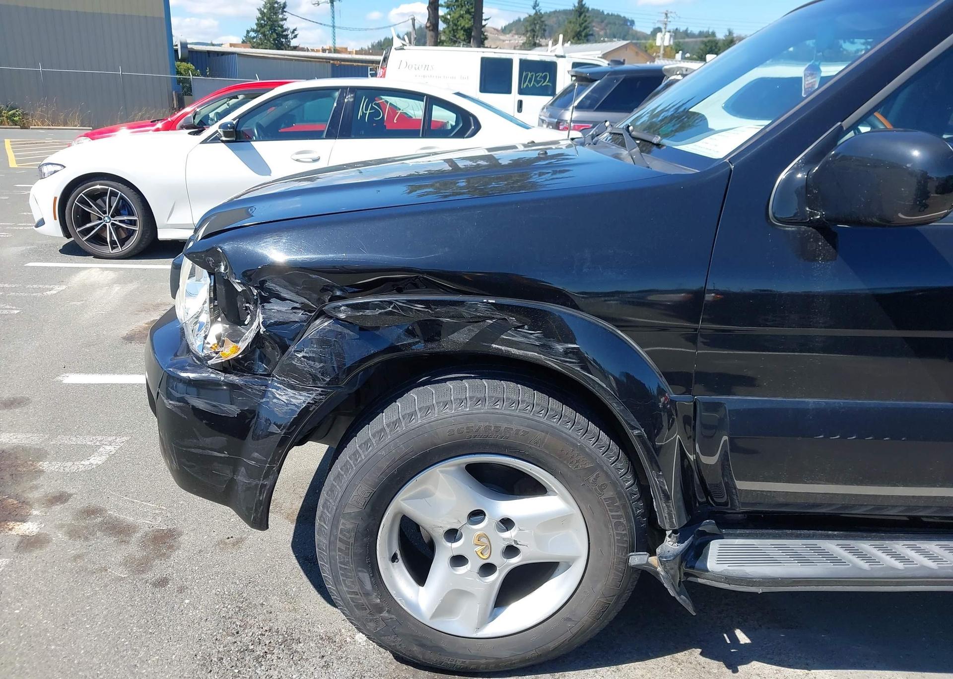 2003 INFINITI QX4